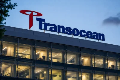 Transocean Rises 4% on Oil Surge, Insider Buying, and $1B Contract Backlog