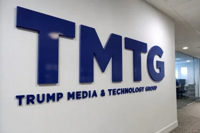 Truth Social Owner DJT Slumps After Bitcoin Transfer, Nears 52-Week Low