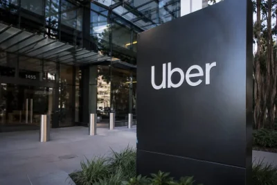 Uber's €33 Bid for Delivery Hero Faces Market Pause on Memorial Day
