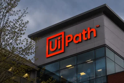 UiPath Stock Soars 18% as Shares Outpace Unchanged Earnings Outlook