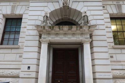 UK Inheritance Tax: Political Talk vs. Enacted Pension Rule