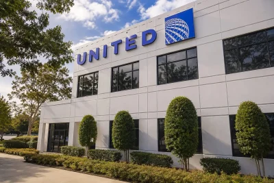 United's Table-Seat Experiment: Four Seats Must Earn 50% More