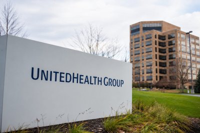 UnitedHealth Drops Premarket After Berkshire Exits Stake