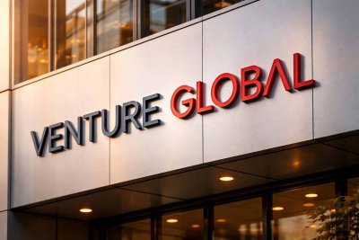 Venture Global Surges on Vitol LNG Pact Amid Qatar Supply Disruption