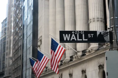 Wall Street Kicks Off August with Modest Gains Ahead of Jobs Report