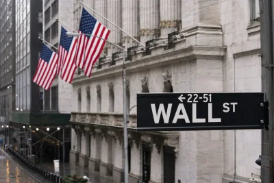 Wall Street Rally Falters as Oil and Yields Weigh on Tech