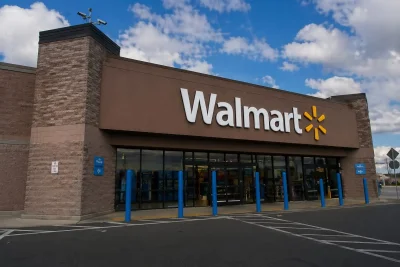 Walmart's China Growth and Express Delivery Bolster Trillion-Dollar Valuation