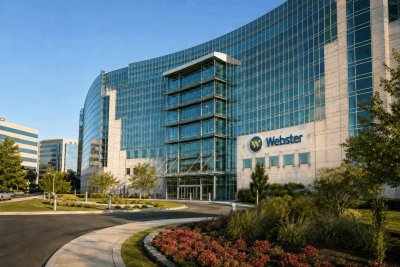 Webster Financial's Final Session Marks End of Santander Acquisition