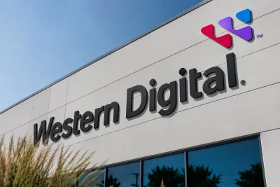 Western Digital Rebounds in Premarket Amid Divergent Analyst Views