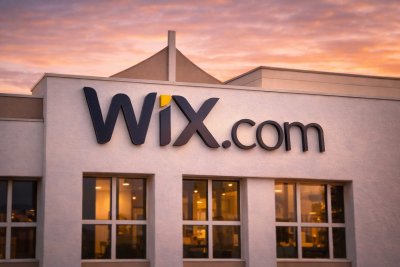 Wix Secures $250M Investment, Posts Mixed Q4 Results, and Unveils 2026 Outlook