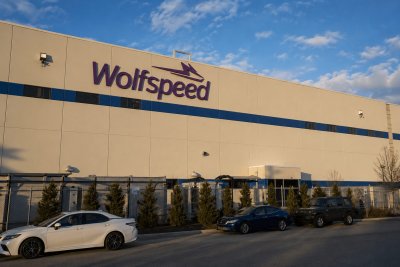 Wolfspeed Shares Surge as Debt Reduction and Short Squeeze Fuel Rally