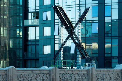 X Cashtags Debut Trade Button, Routing to Five Outside Brokers