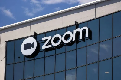 Zoom Stock Tests Highs as AI Strategy Faces Earnings Verdict