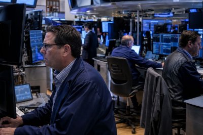 Zscaler's Rally Fades as Fed Rate-Cut Bets Cool; Nasdaq Gains 1.4%